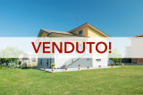 Villa Indipendente Ristrutturata a 