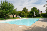 CASALE CON DEPANDANCE E PISCINA