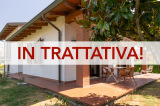 Villa indipendente con giardino e box doppio a CASTEGGIO
